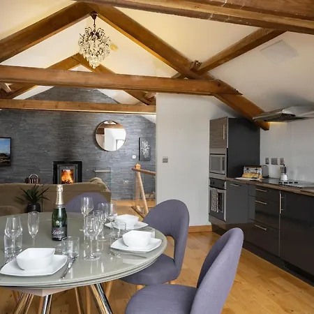 Mill Moss Barn - Gorgeous Conversion - Ullswater - Patterdale - Incredible Views Penrith